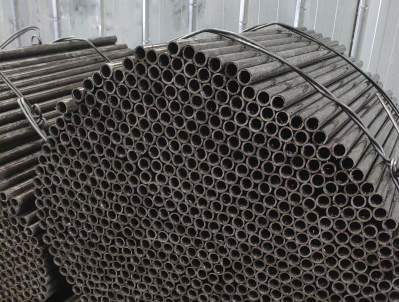 德昌小口径无缝钢管定尺切割加工