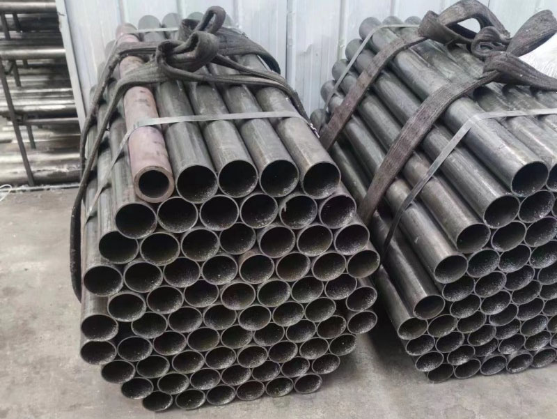 德昌20#无缝钢管切割